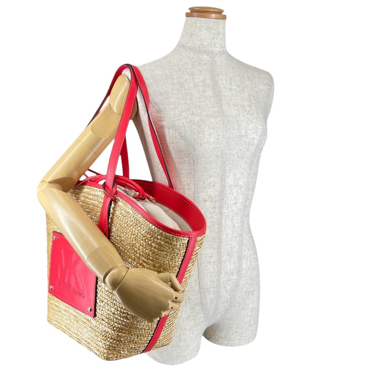 マイケルコース Michael Kors ハンドバッグ
 かごバッグ キンバー 訳あり品 キャンバス 35T2G7KT71 ピンク 【SS】
 【中古】