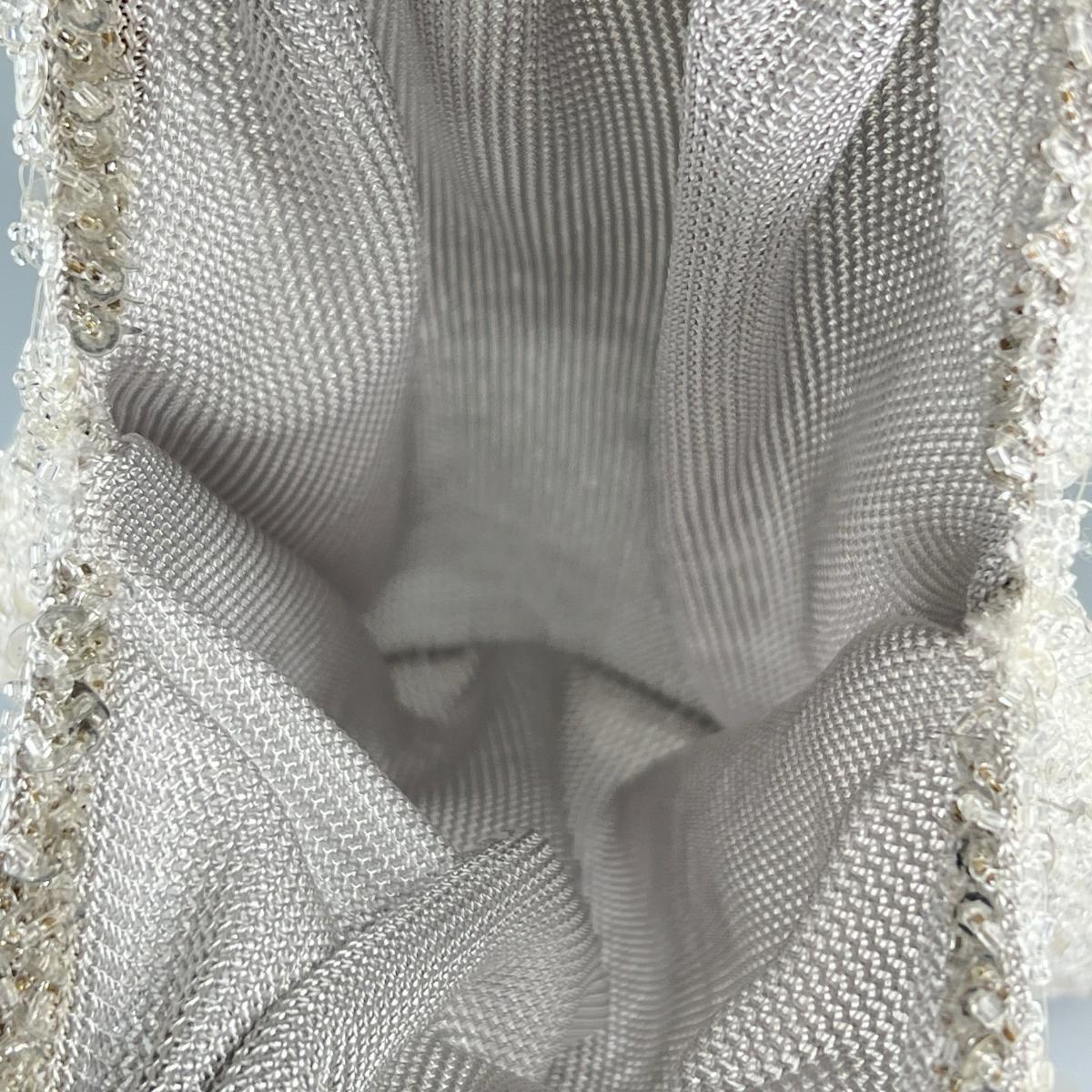 アンテプリマ ANTEPRIMA ハンドバッグ
 ワイヤーバッグ パーティー スパンコール/ラインストーン ワイヤー アイボリー 【SS】
 【中古】