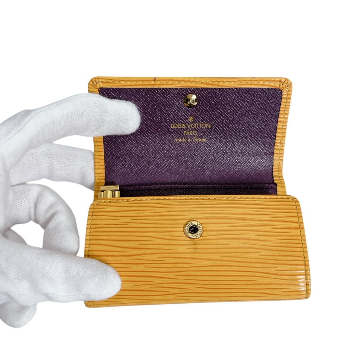 ルイヴィトン LOUIS VUITTON キーケース
 6本用キーケース エピ ミュルティクレ6 エピレザー M63819 タッシリイエロー LV
 【SS】
 【中古】