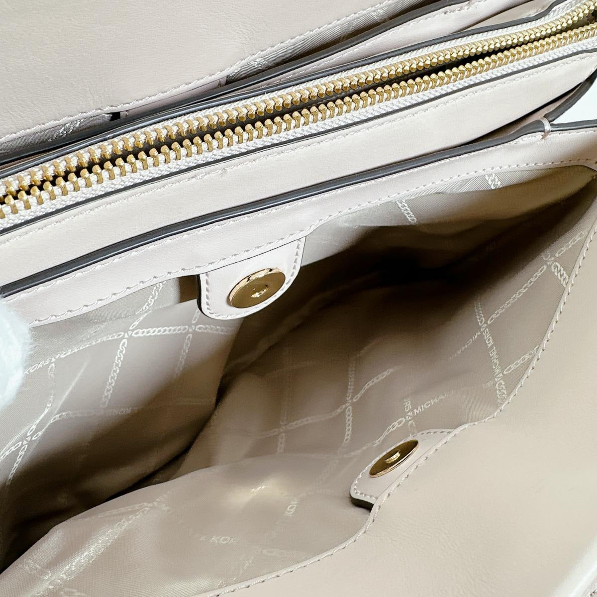 マイケルコース Michael Kors ハンドバッグ
 2WAYバッグ ショルダーバッグ レザー 30F1GUSS2L ピンク 【SS】
 【中古】