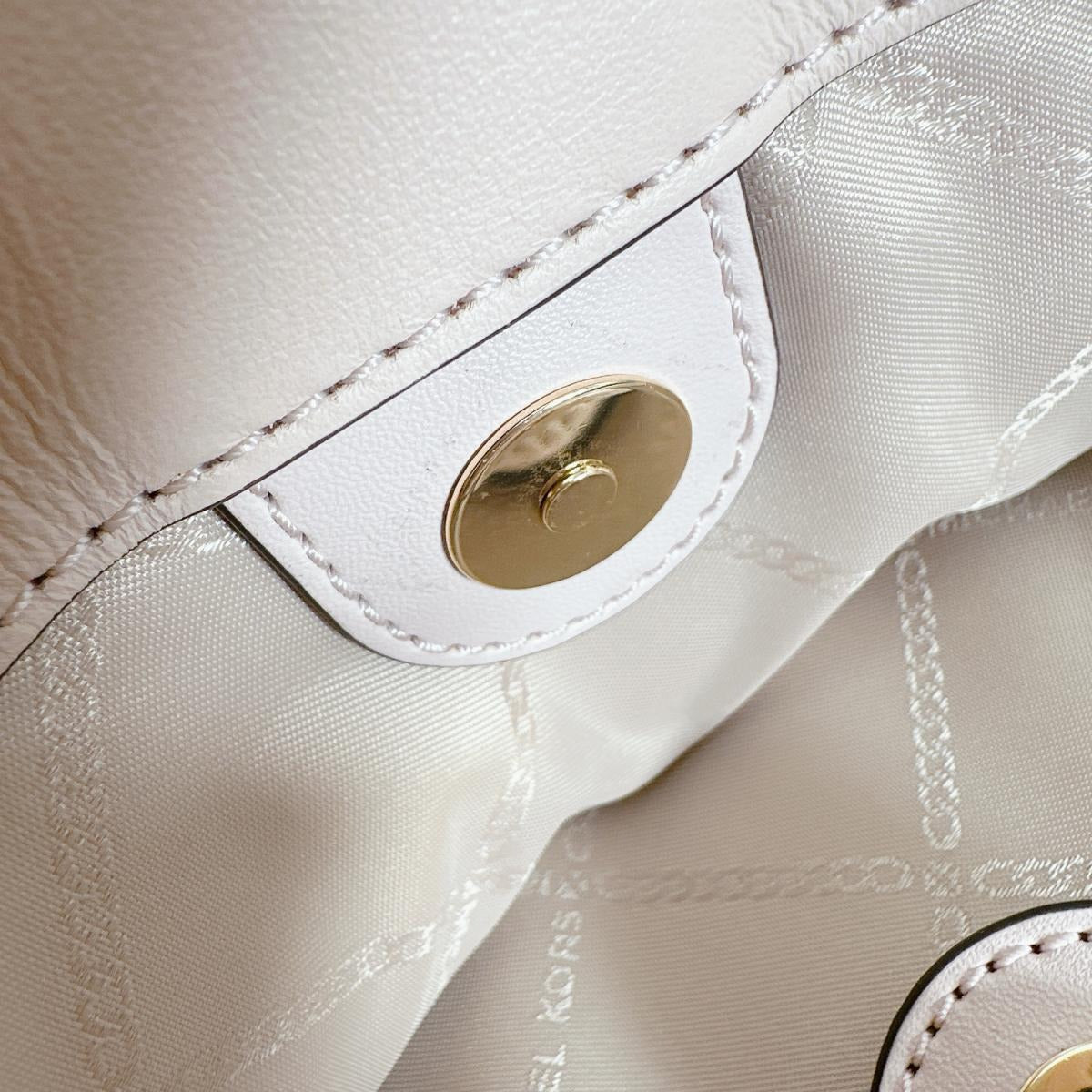 マイケルコース Michael Kors ハンドバッグ
 2WAYバッグ ショルダーバッグ レザー 30F1GUSS2L ピンク 【SS】
 【中古】