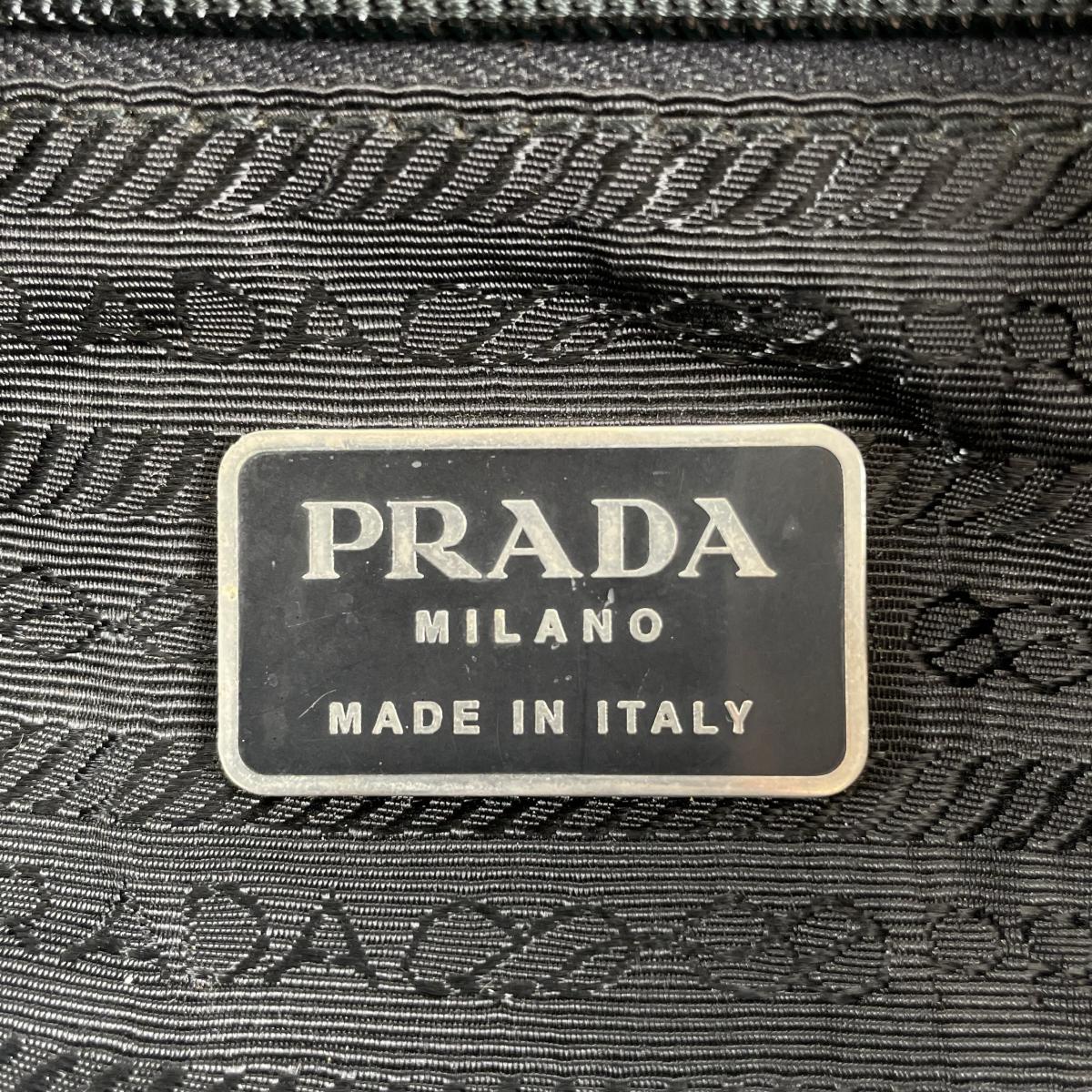 プラダ PRADA リュック・デイパック
 ナイロン バックパック リュック ナイロン B4650F ブラック 【SS】
 【中古】