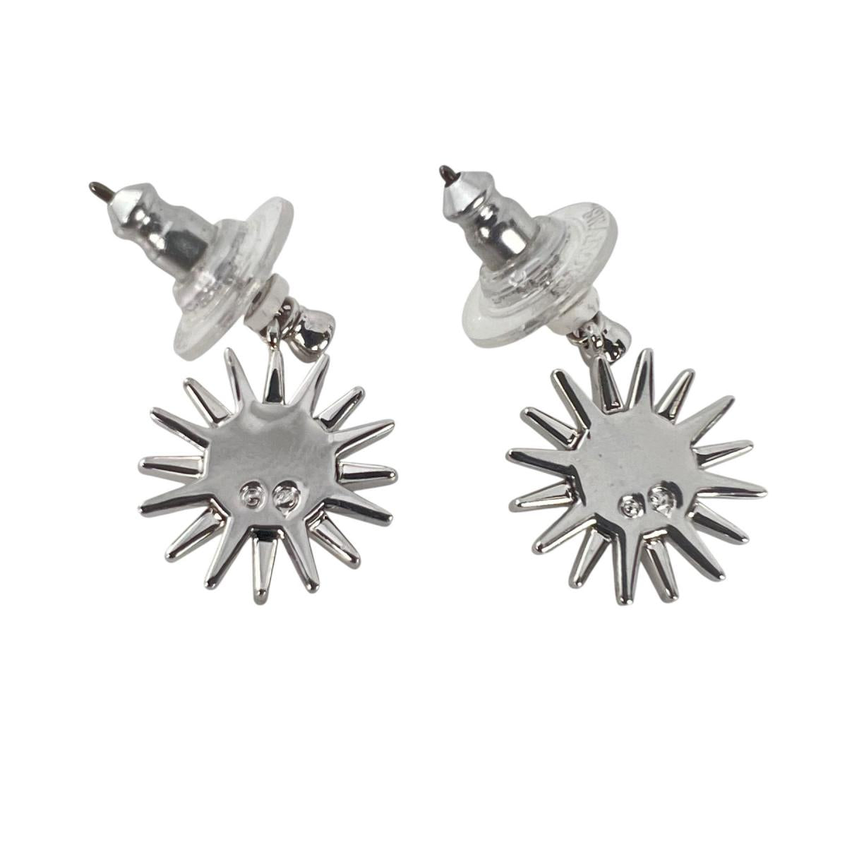 スワロフスキー SWAROVSKI ピアス
 ピアス EXCLUSIV EDITION N°2 ネックレス スワロフスキー シルバー 【SS】
 【中古】