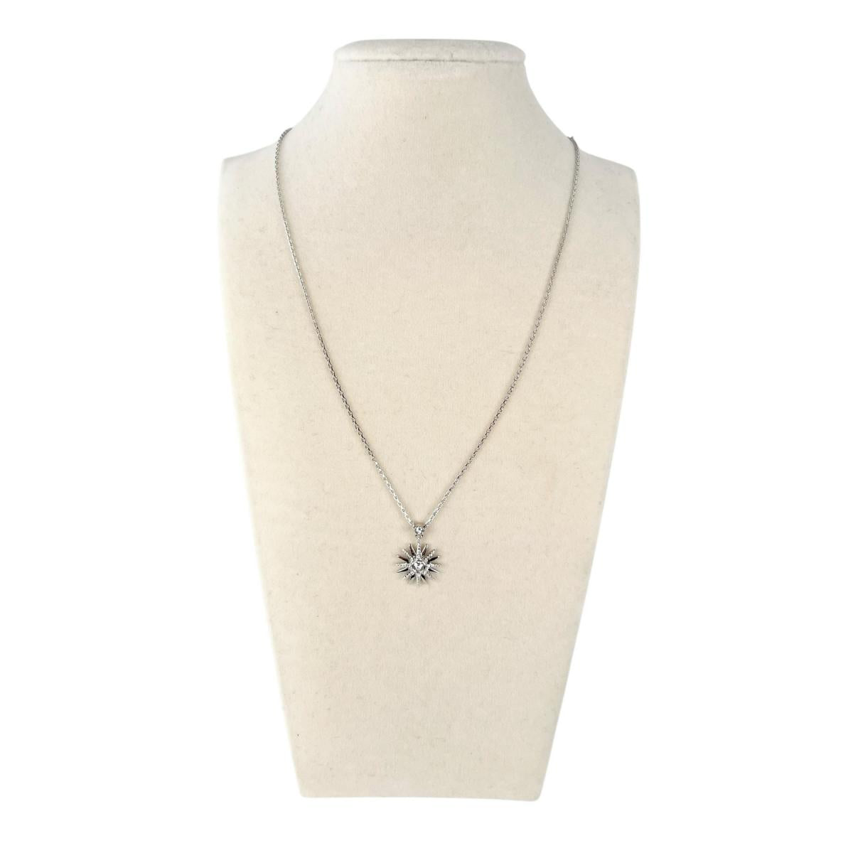 スワロフスキー SWAROVSKI ピアス
 ピアス EXCLUSIV EDITION N°2 ネックレス スワロフスキー シルバー 【SS】
 【中古】