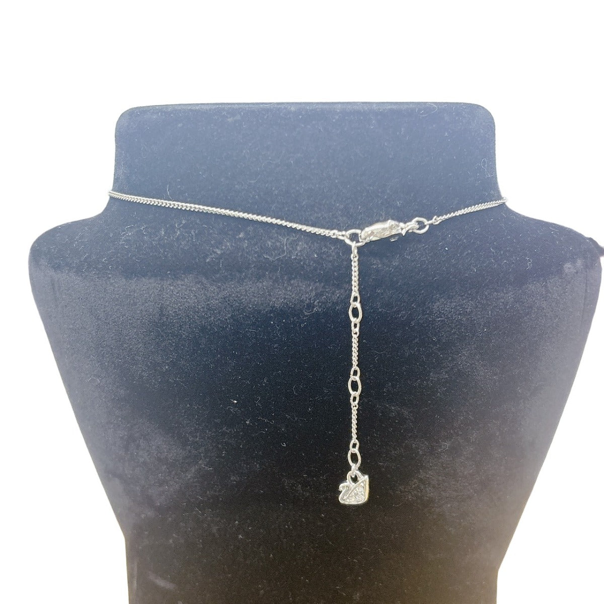 スワロフスキー SWAROVSKI ネックレス
 ネックレス サークルペンダント ラインストーン Not specified（指定なし） シルバー 【SS】
 【中古】