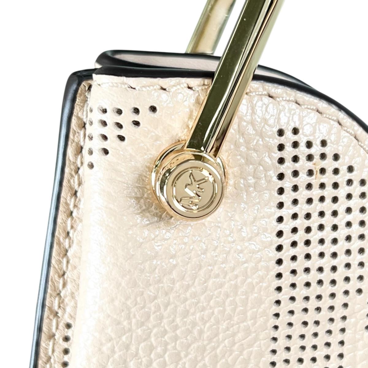 マイケルコース Michael Kors トートバッグ
 トートバッグ 大容量 Joan Slouchy レザー 35T1GV9L3L ベージュ 【SS】
 【中古】