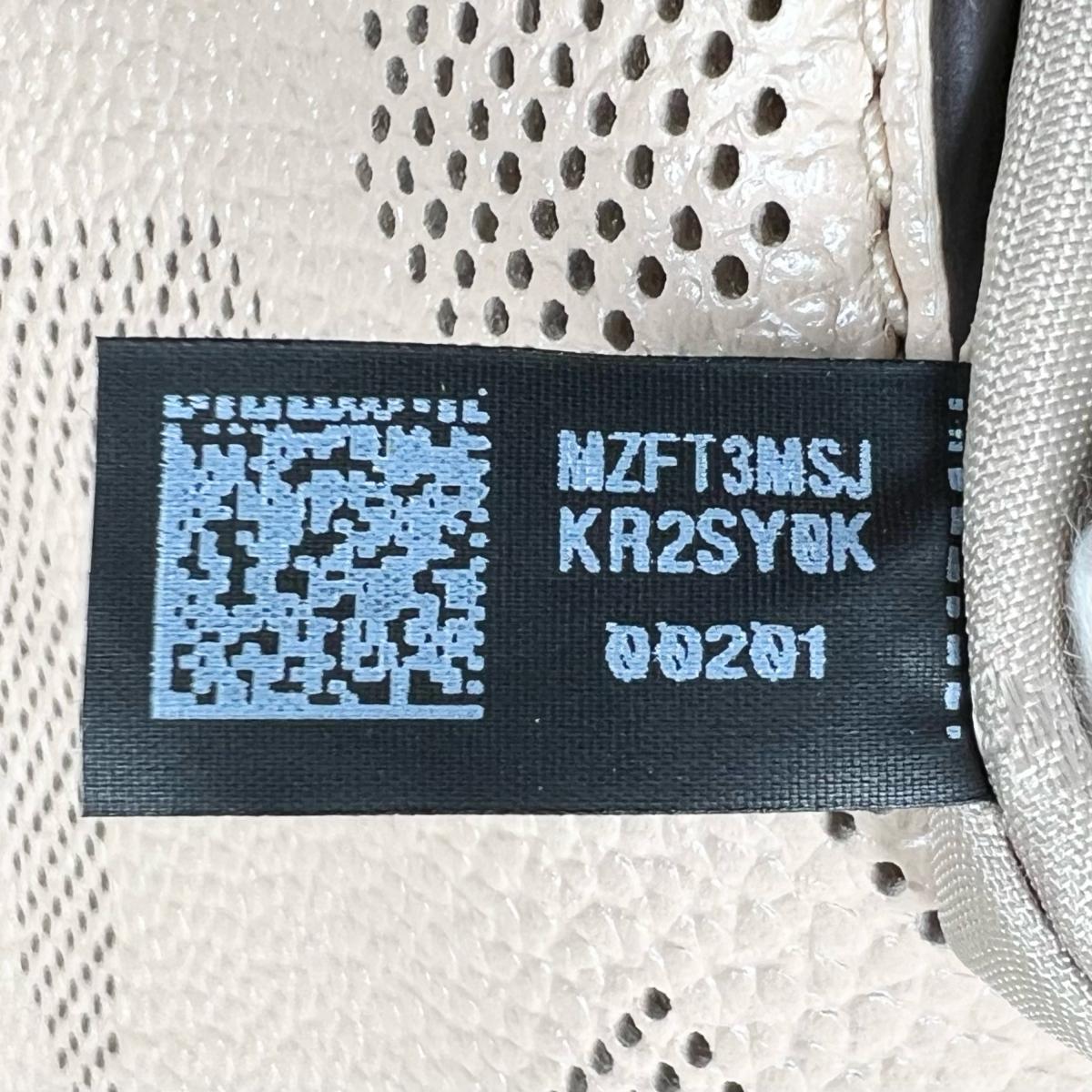 マイケルコース Michael Kors トートバッグ
 トートバッグ 大容量 Joan Slouchy レザー 35T1GV9L3L ベージュ 【SS】
 【中古】