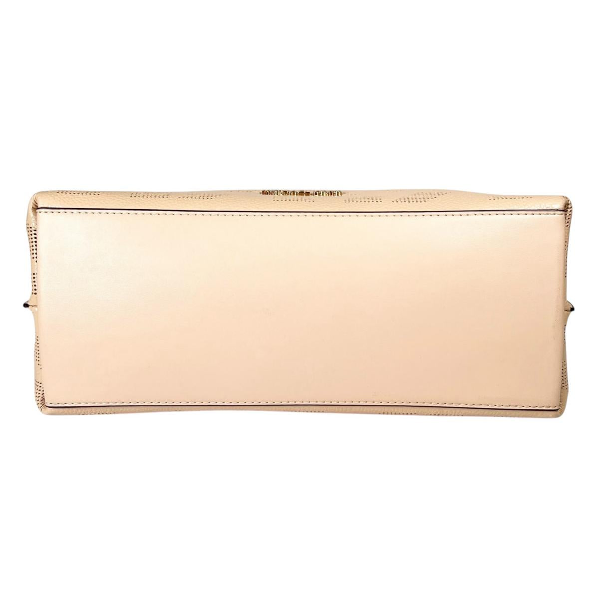 マイケルコース Michael Kors トートバッグ
 トートバッグ 大容量 Joan Slouchy レザー 35T1GV9L3L ベージュ 【SS】
 【中古】