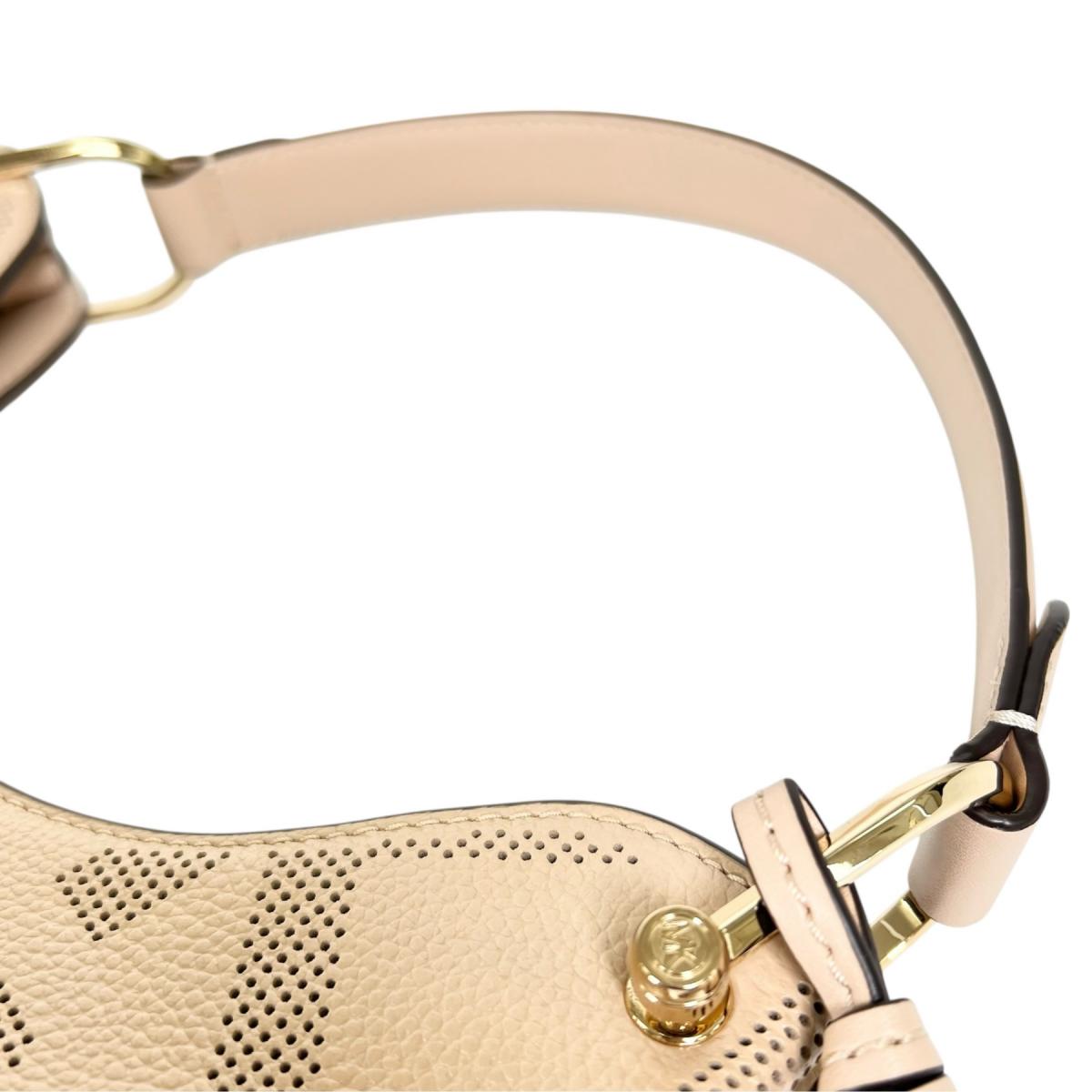 マイケルコース Michael Kors トートバッグ
 トートバッグ 大容量 Joan Slouchy レザー 35T1GV9L3L ベージュ 【SS】
 【中古】