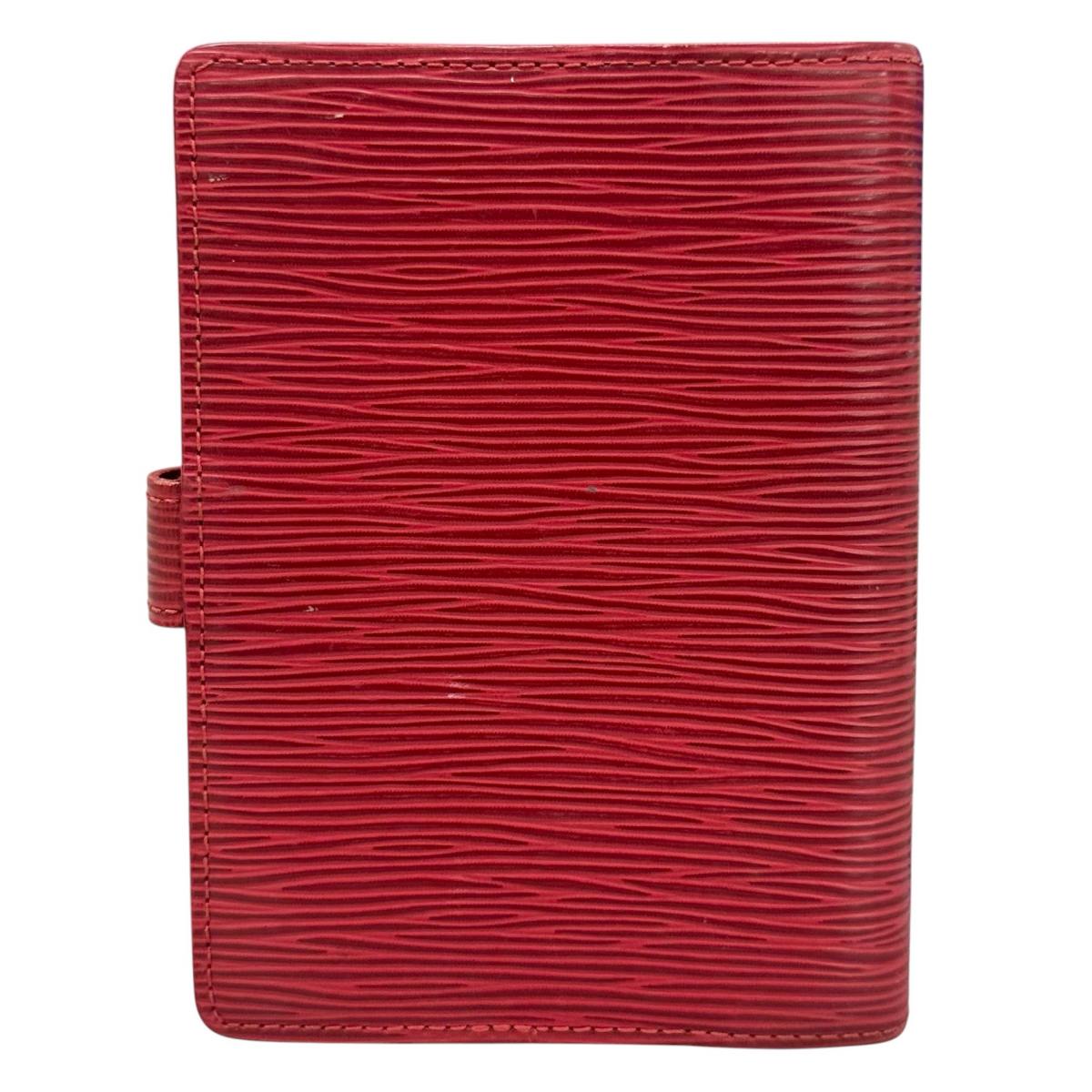 ルイヴィトン LOUIS VUITTON 手帳カバー
 アジェンダPM システム手帳カバー エピ 6穴 エピレザー R2005E レッド LV
 【SS】
 【中古】