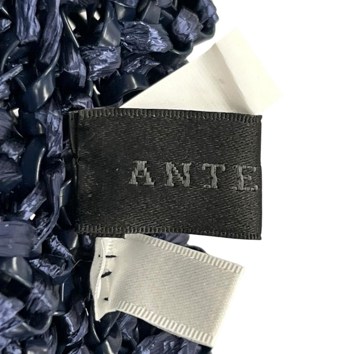 アンテプリマ ANTEPRIMA ハンドバッグ
 ワイヤーバッグ パーティー 結婚式 ワイヤー ネイビー 【SS】
 【中古】