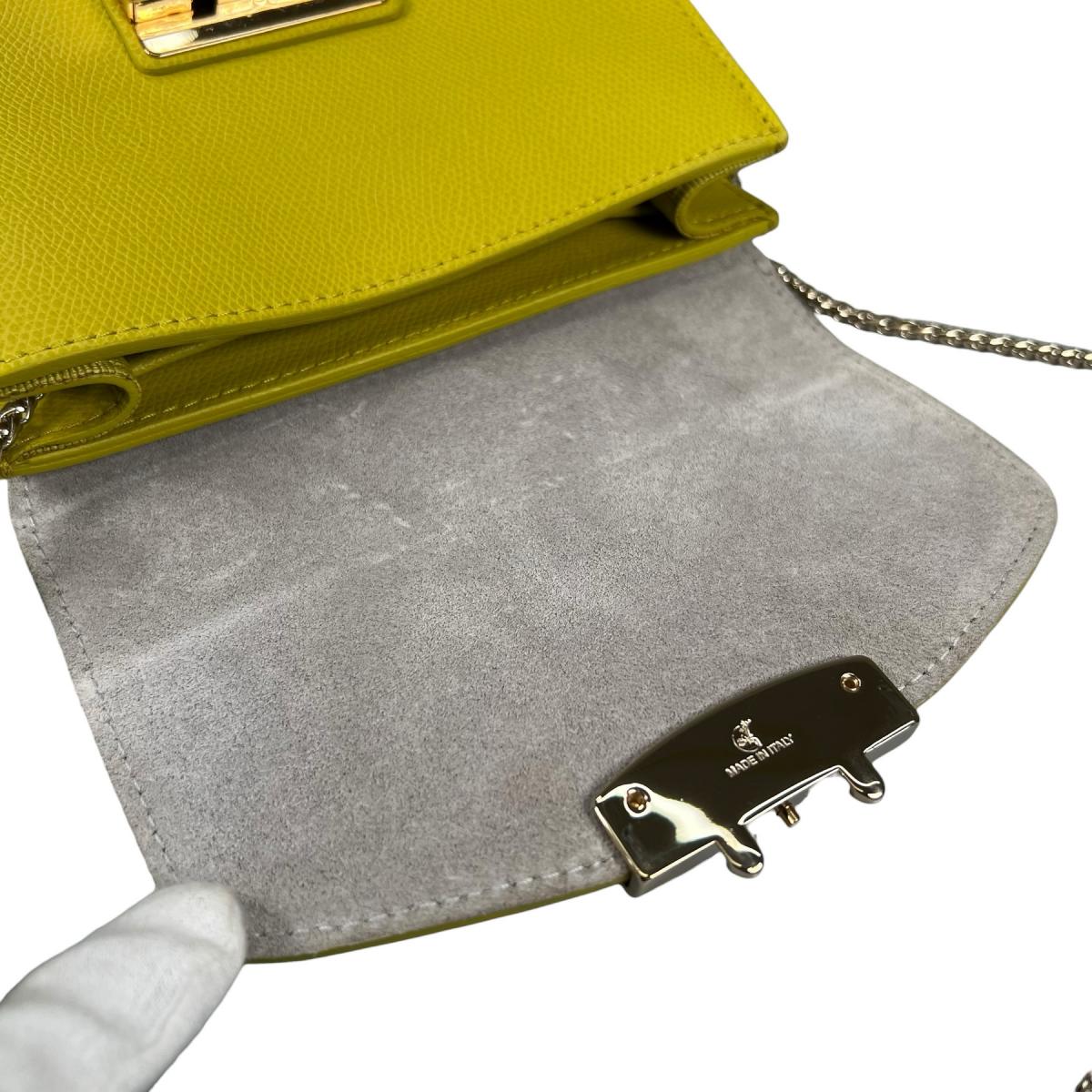 フルラ Furla ショルダーバッグ
 チェーンショルダーバッグ ゴールド金具 メトロポリス レザー イエロー 【SS】
 【中古】
