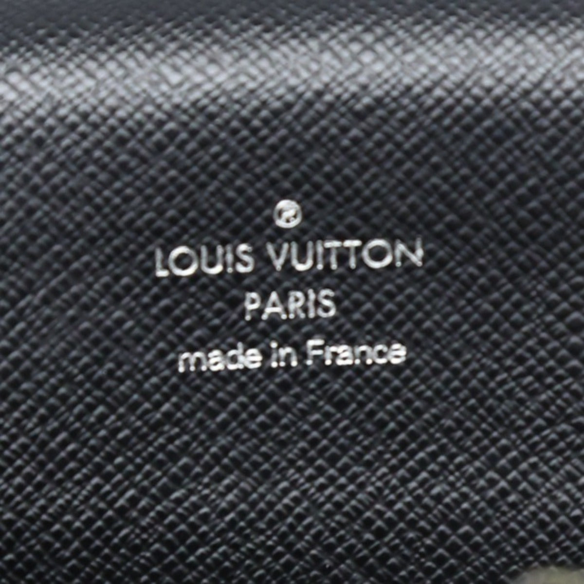 ルイヴィトン LOUIS VUITTON ビジネスバッグ
 紳士用書類カバン エピ ロブスト エピレザー M54532 ブラック LV
 【SS】
 【中古】