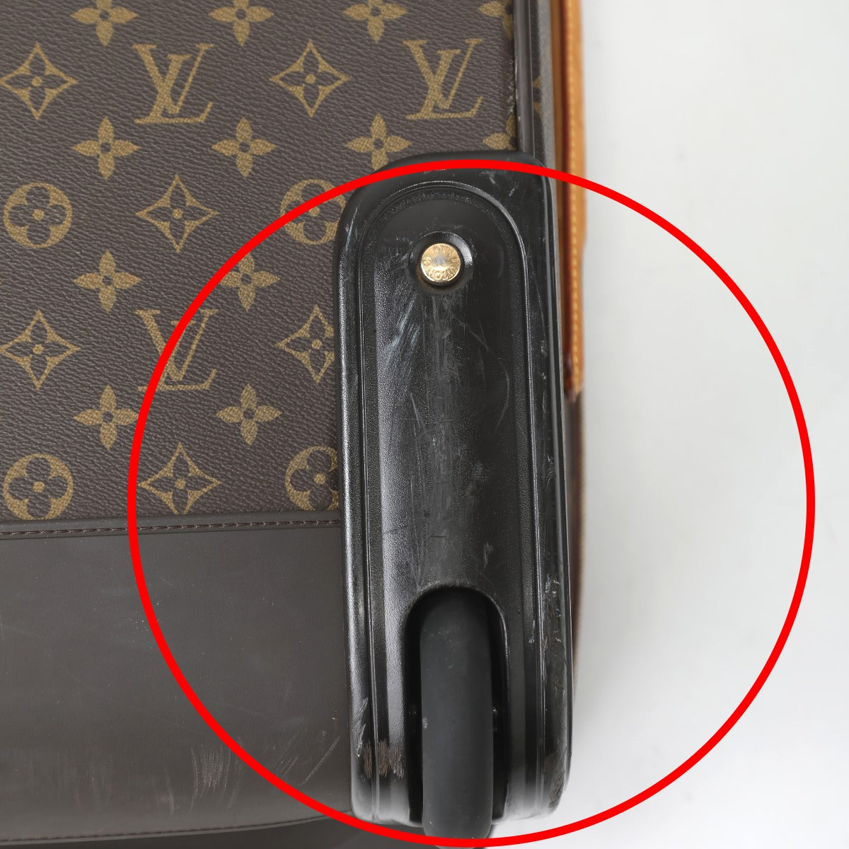 ルイヴィトン LOUIS VUITTON キャリーバッグ
  キャリーバッグ モノグラム ベガス55 モノグラムキャンバス M23241 ブラウン LV
 【SS】
 【中古】