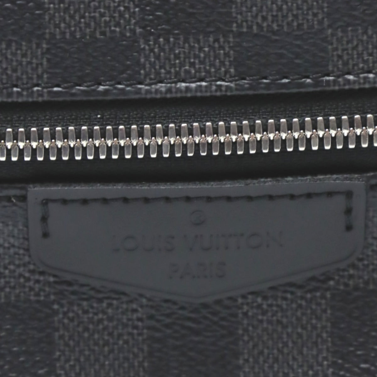 ルイヴィトン LOUIS VUITTON リュック・デイパック
 ジョッシュ ダミエグラフィット バックパック ダミエグラフィットキャンバス N41473 LV
 【SS】
 【中古】