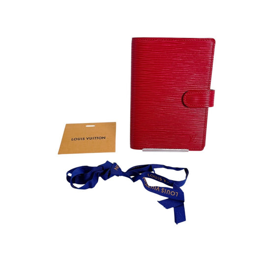 ルイヴィトン LOUIS VUITTON 手帳カバー
 手帳カバー エピ アジェンダPM エピレザー R2005E レッド LV
 【SS】
 【中古】