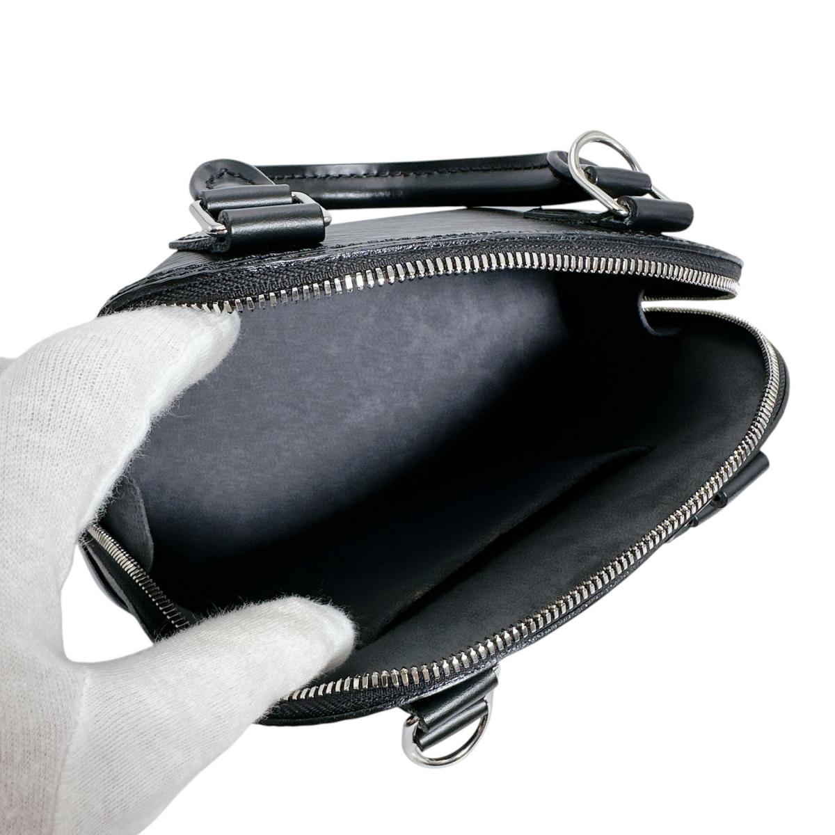 ルイヴィトン LOUIS VUITTON ショルダーバッグ
 M24645 エピ アルマBB エピレザー M59217 ノワール LV
 【SS】
 【中古】