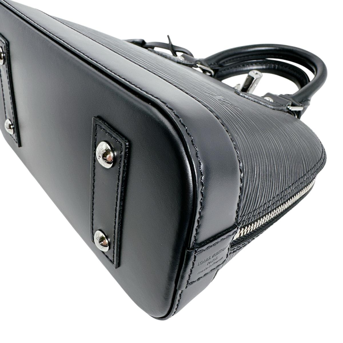 ルイヴィトン LOUIS VUITTON ショルダーバッグ
 M24645 エピ アルマBB エピレザー M59217 ノワール LV
 【SS】
 【中古】