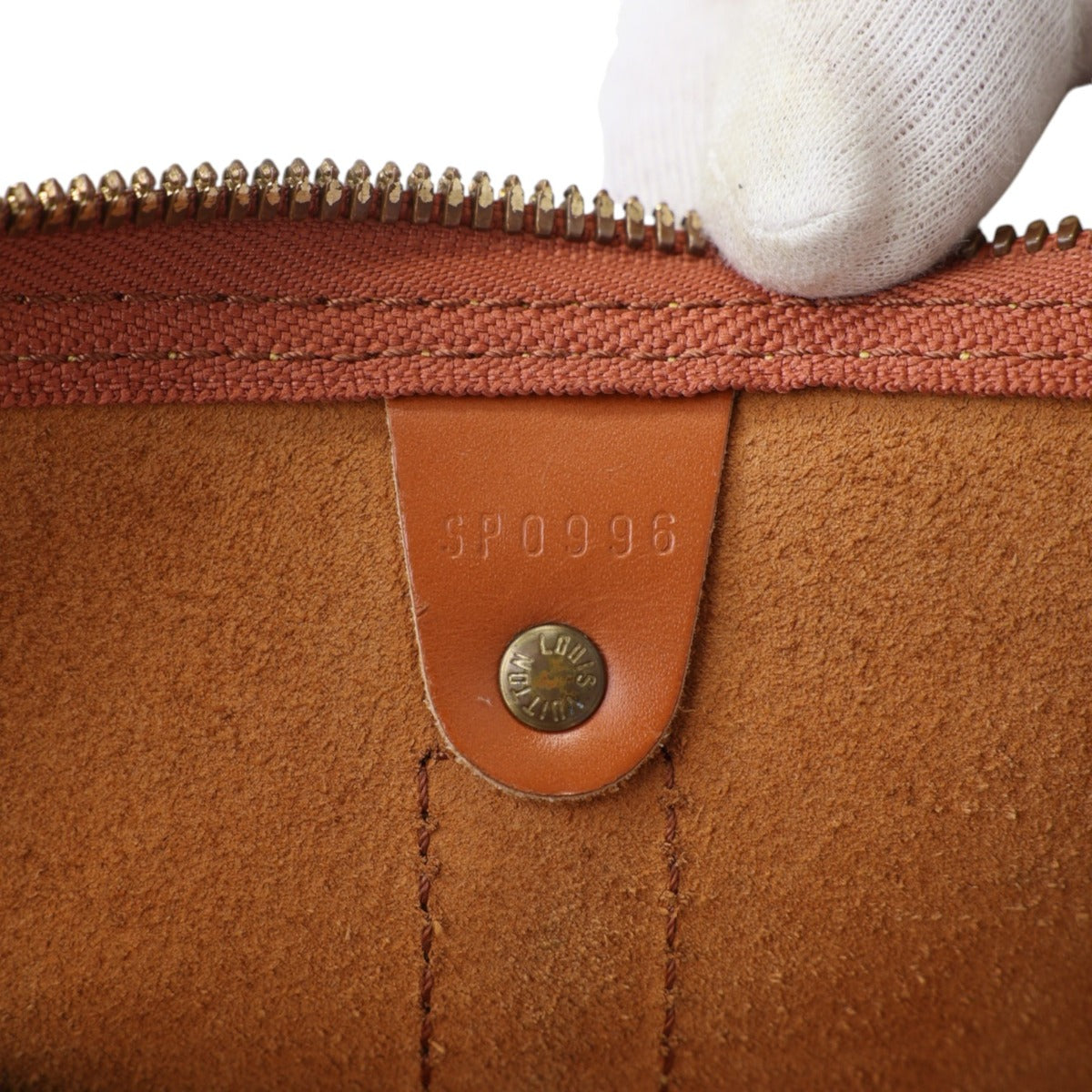 ルイヴィトン LOUIS VUITTON ボストンバッグ
 旅行かばん エピ キーポル45 エピレザー M42978 ゴールド LV
 【SS】
 【中古】