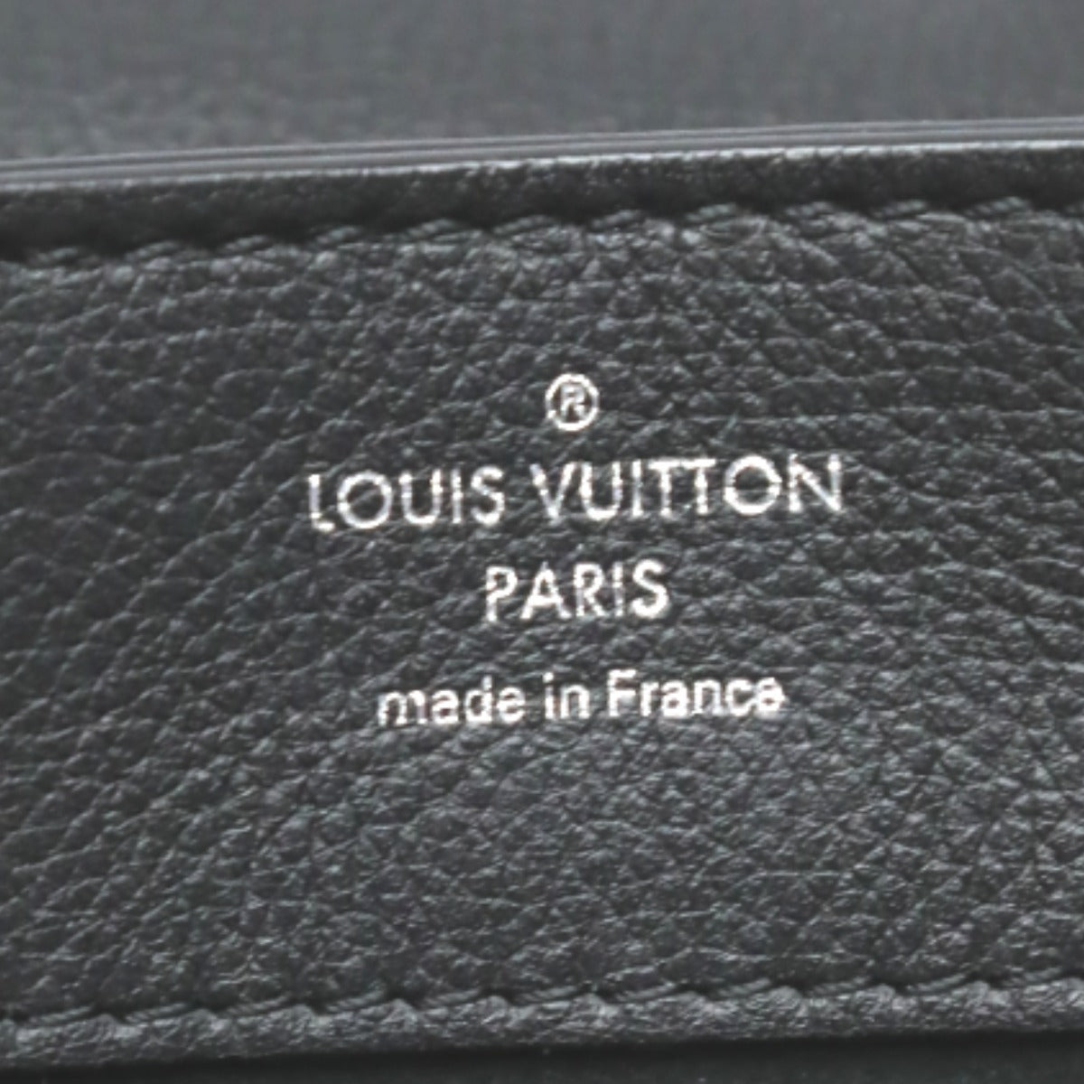 ルイヴィトン LOUIS VUITTON リュック・デイパック
 ロックミーバッグ トリヨン バッグミニ レザー M54573 ノワール LV
 【SS】
 【中古】