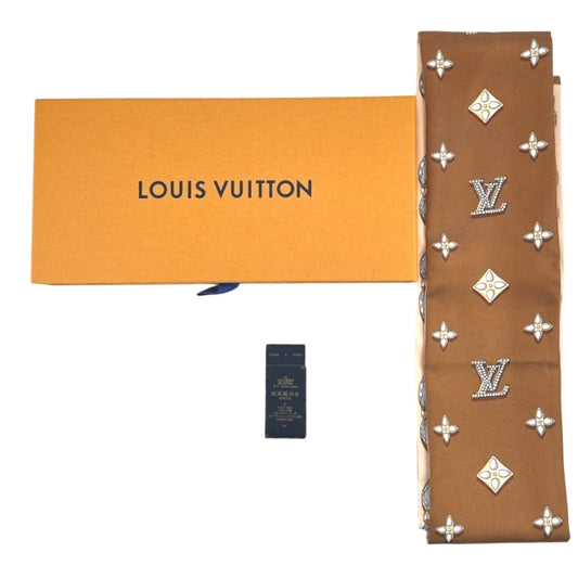 ルイヴィトン LOUIS VUITTON スカーフ
 プレシャスストーン モノグラム バンドー・プレシャス ドラゴン シルク M79477 ベージュ LV
 【SS】
 【中古】