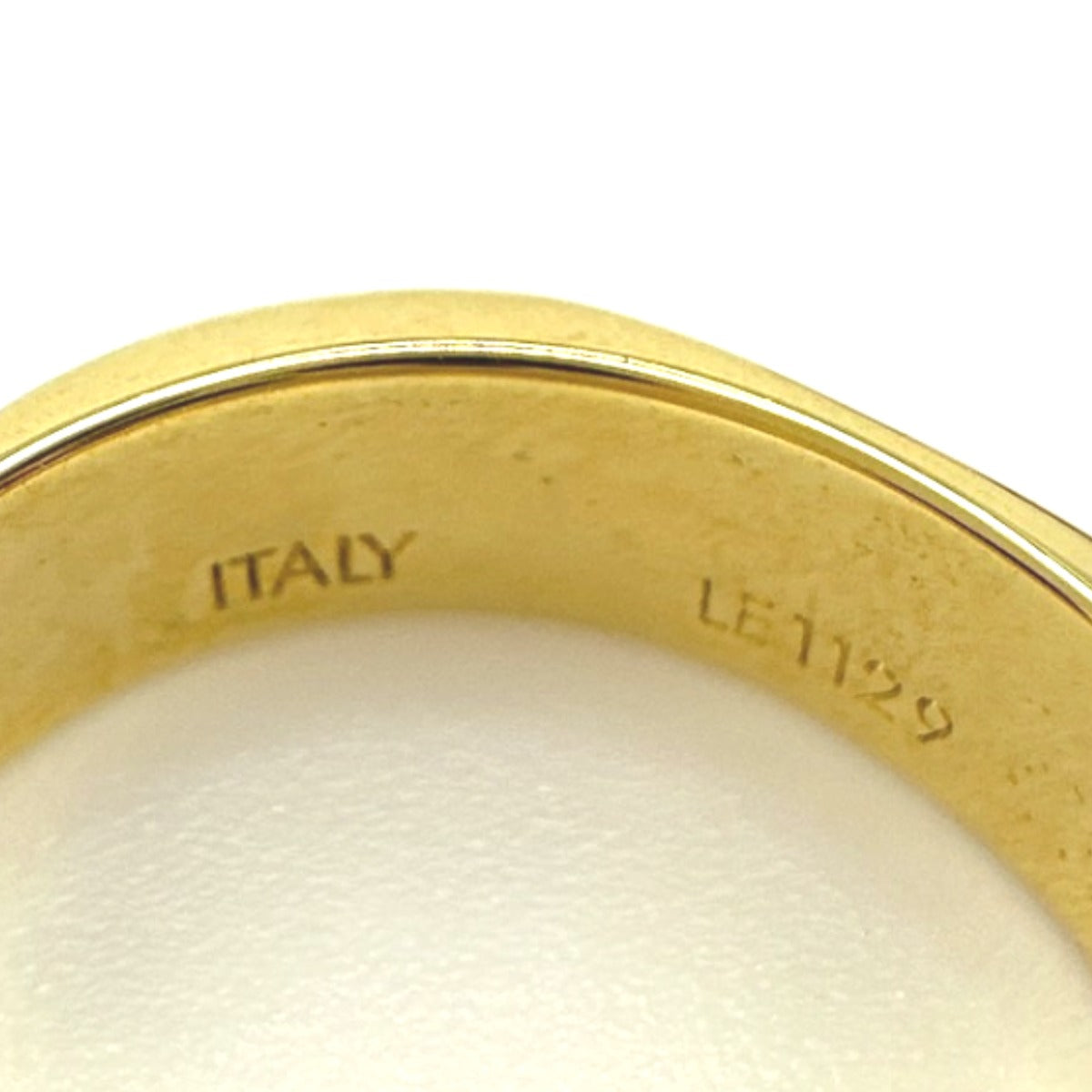 ルイヴィトン LOUIS VUITTON リング・指輪
 指輪 ナノグラム Mサイズ GP M00211 ゴールド LV
 【H】
 【中古】