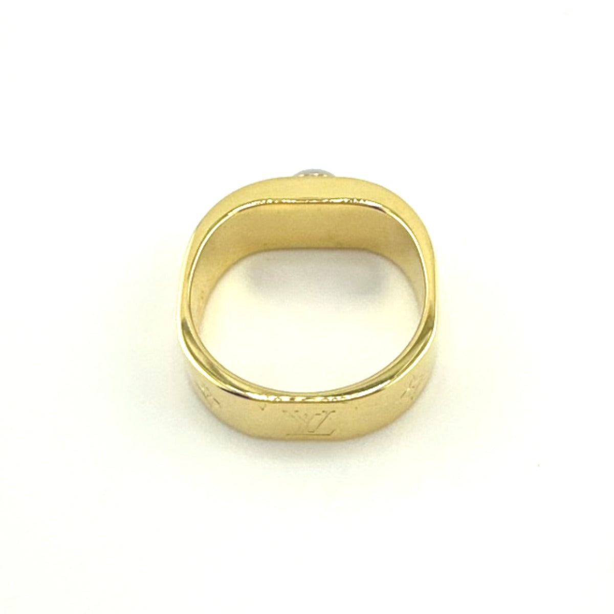 ルイヴィトン LOUIS VUITTON リング・指輪
 指輪 ナノグラム Mサイズ GP M00211 ゴールド LV
 【H】
 【中古】