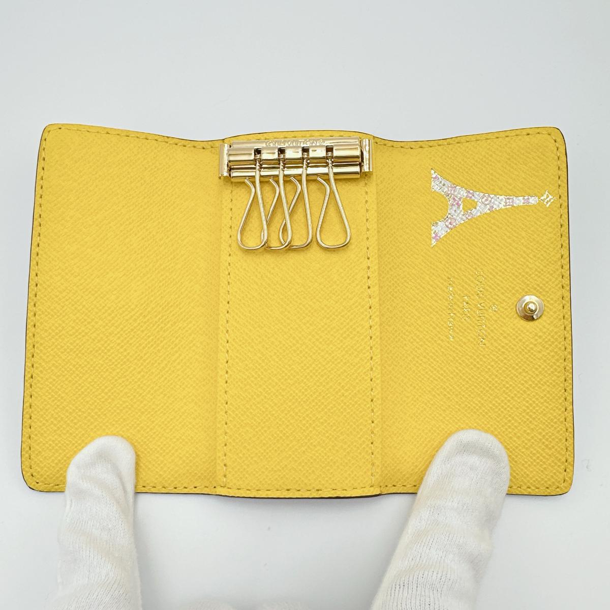 ルイヴィトン LOUIS VUITTON キーケース
 4本用キーケース モノグラム ミュルティクレ4 モノグラムキャンバス M81938 ブラウン LV
 【SS】
 【中古】