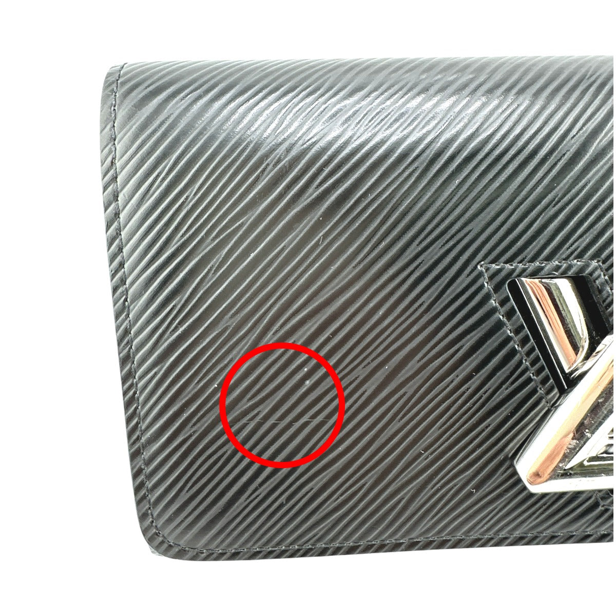 ルイヴィトン LOUIS VUITTON 長財布
 ファスナー付き小銭入れ エピ ポルトフォイユ・ツイスト エピレザー M68309 ノワール LV
 【SS】
 【中古】