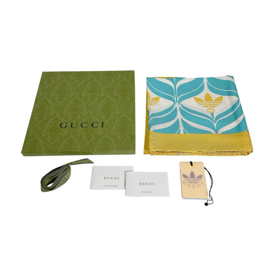 グッチ GUCCI スカーフ
 スカーフ シルク100％ アディダスコラボ シルク 716092 イエロー×ブルー 【SS】
 【中古】