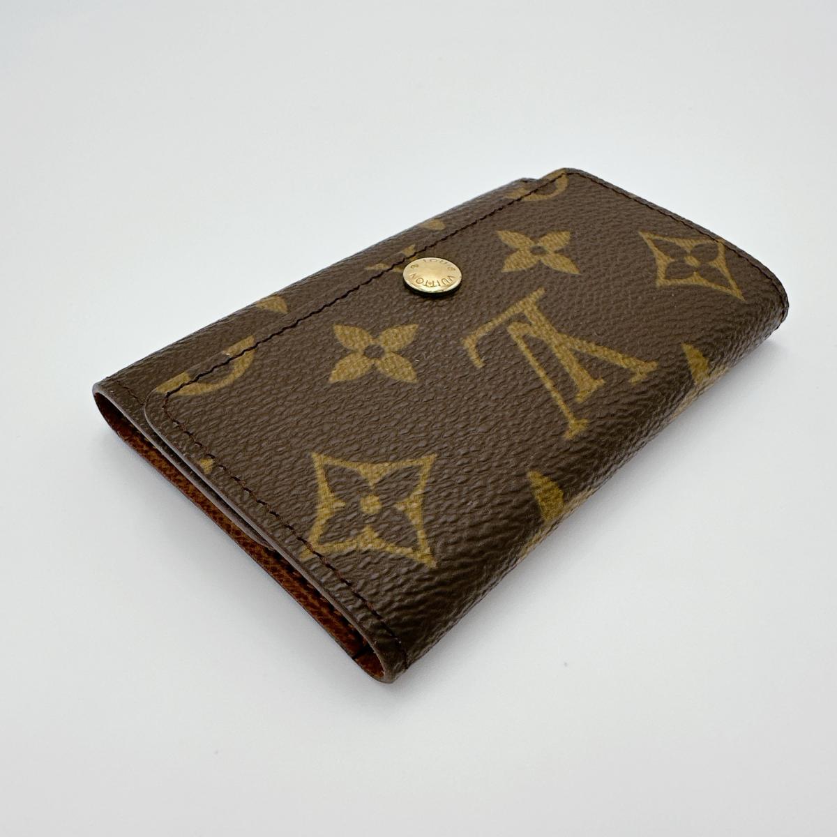 ルイヴィトン LOUIS VUITTON キーケース
 6本用キーケース モノグラム ミュルティクレ6 モノグラムキャンバス M62630 ブラウン LV
 【SS】
 【中古】