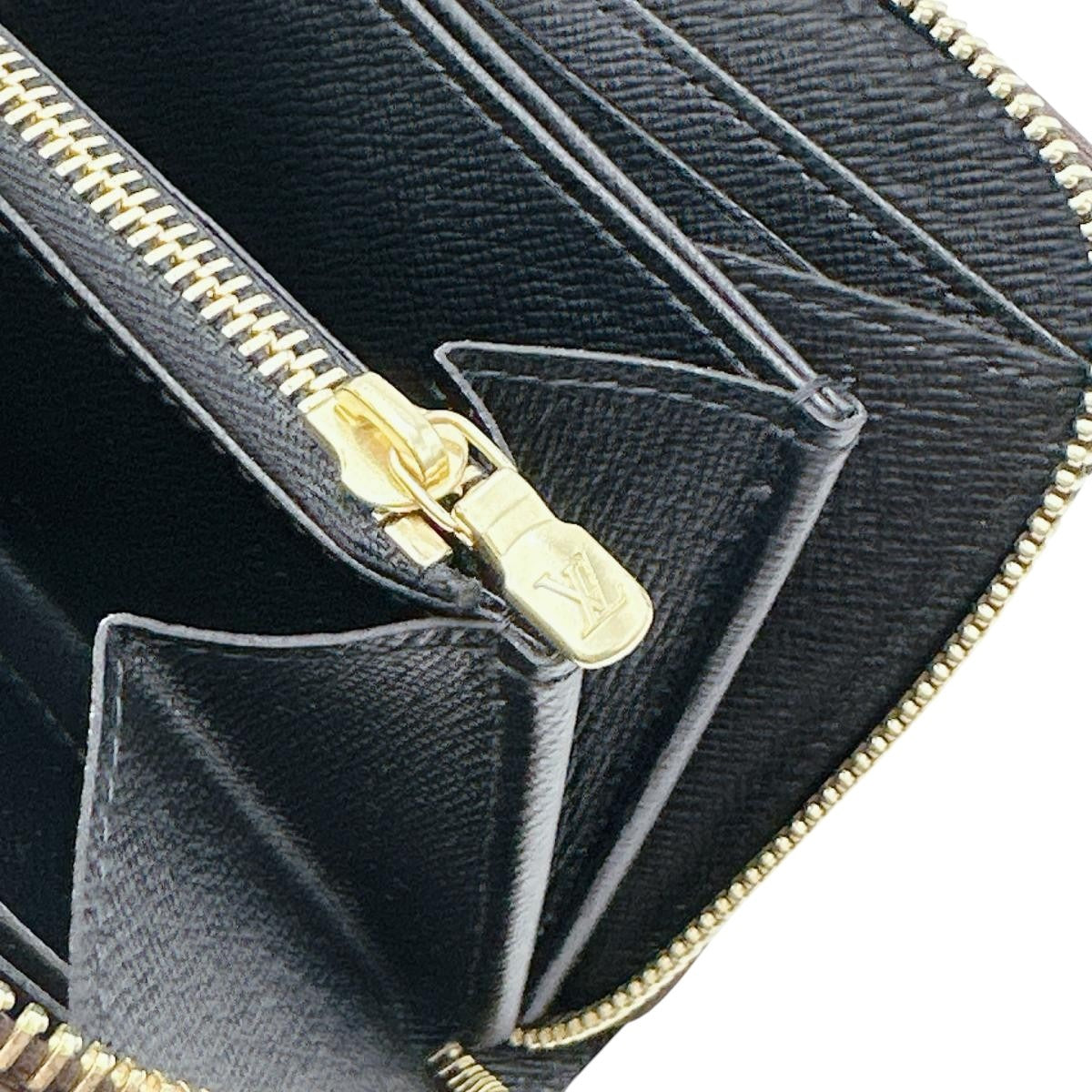 ルイヴィトン LOUIS VUITTON 長財布
 長財布 モノグラム  ジャイアントリバース モノグラムキャンバス M69353 ブラウン LV
 【SS】
 【中古】