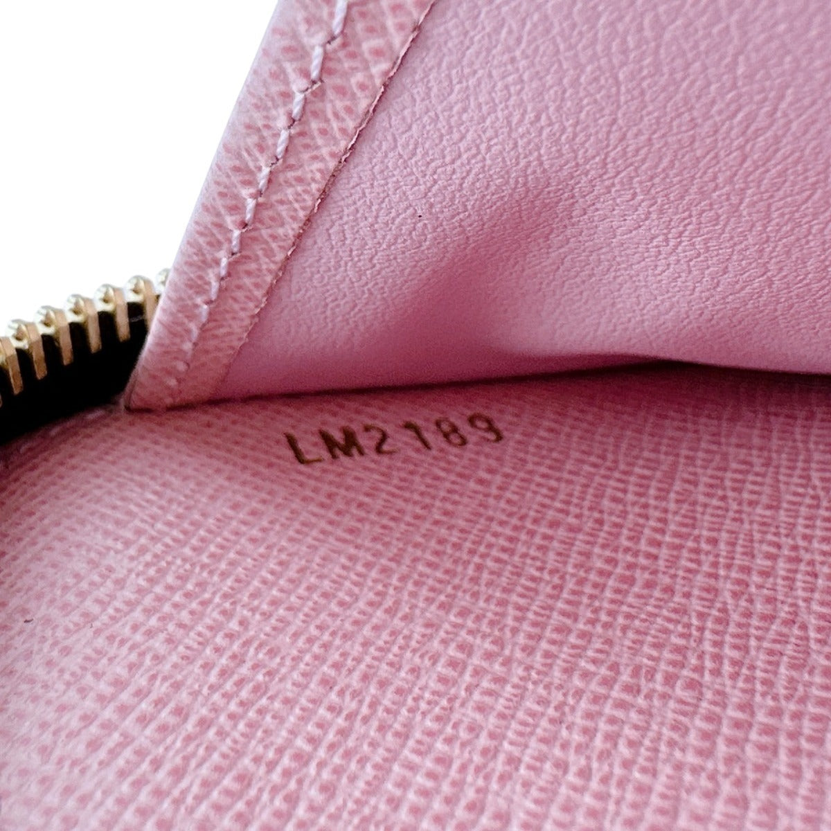 ルイヴィトン LOUIS VUITTON 長財布
 ラウンド長財布 ダミエ ジッピーウォレット ダミエキャンバス N60046 ブラウン LV
 【中古】