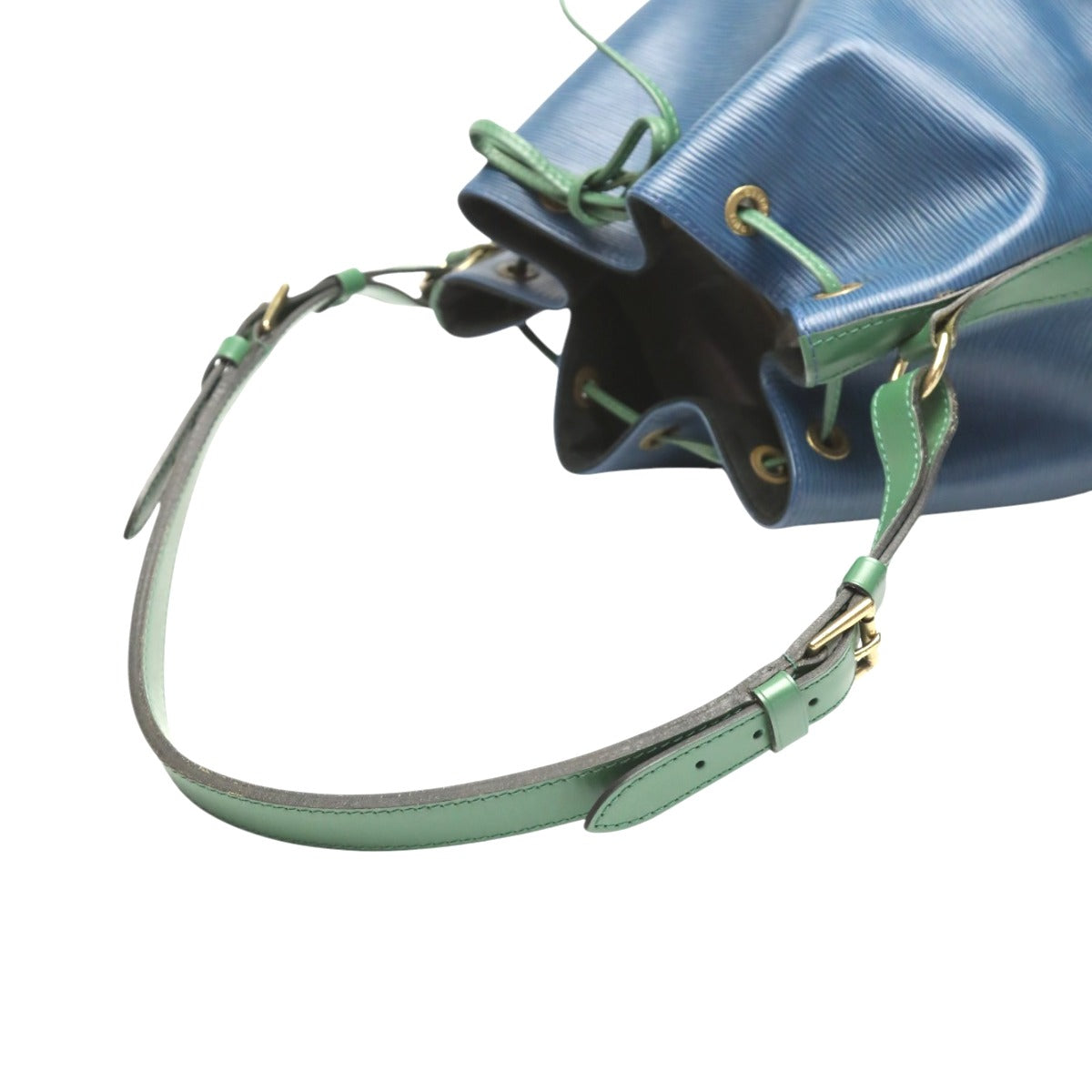 ルイヴィトン LOUIS VUITTON ショルダーバッグ
 巾着型 エピ ノエ エピレザー M44044 ブルー×グリーン LV
 【SS】
 【中古】