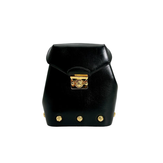 サルヴァトーレフェラガモ Salvatore Ferragamo リュック・デイパック
 リュックサック 金金具 レザー DQ-21 5207 ブラック 【SS】
 【中古】