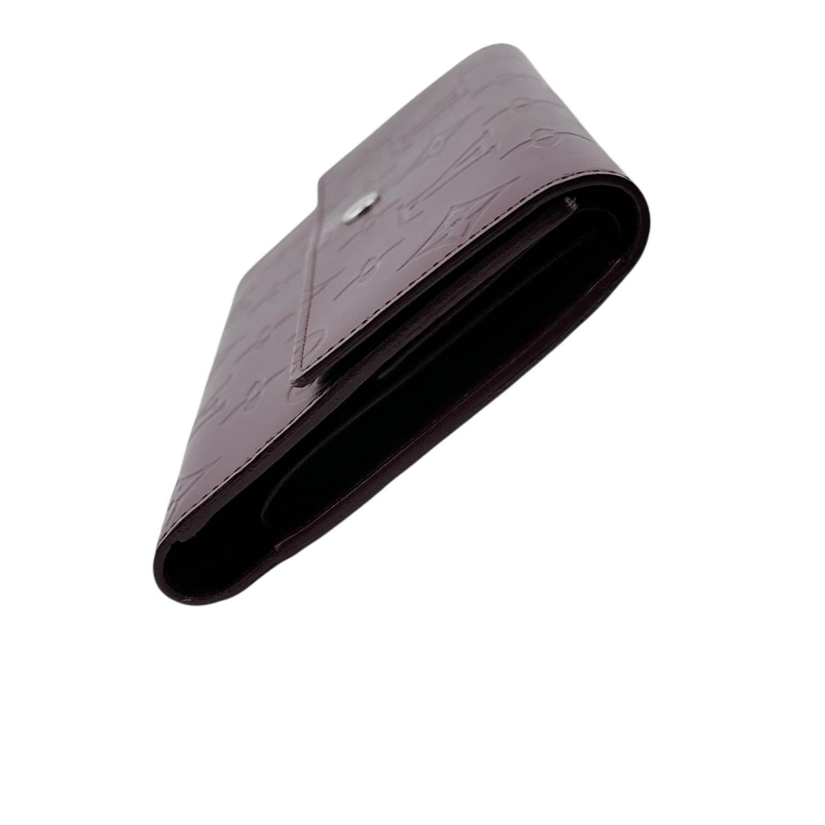 ルイヴィトン LOUIS VUITTON 長財布
 長財布 モノグラム ポルトトレゾールインターナショナル モノグラムマット M65106 ヴィオレ LV
 【SS】
 【中古】