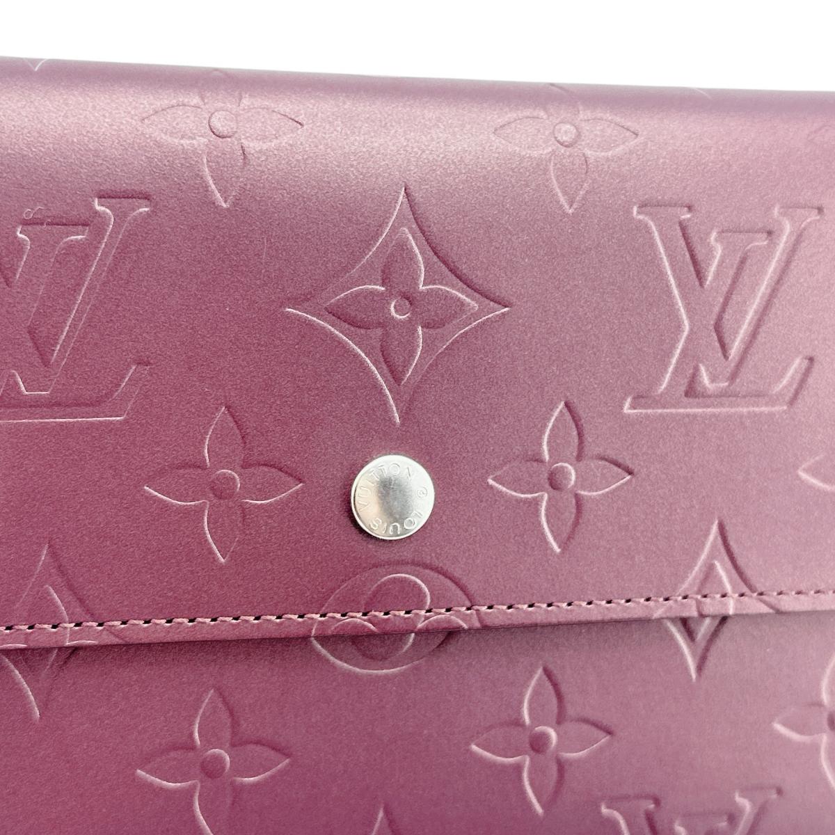 ルイヴィトン LOUIS VUITTON 長財布
 長財布 モノグラム ポルトトレゾールインターナショナル モノグラムマット M65106 ヴィオレ LV
 【SS】
 【中古】