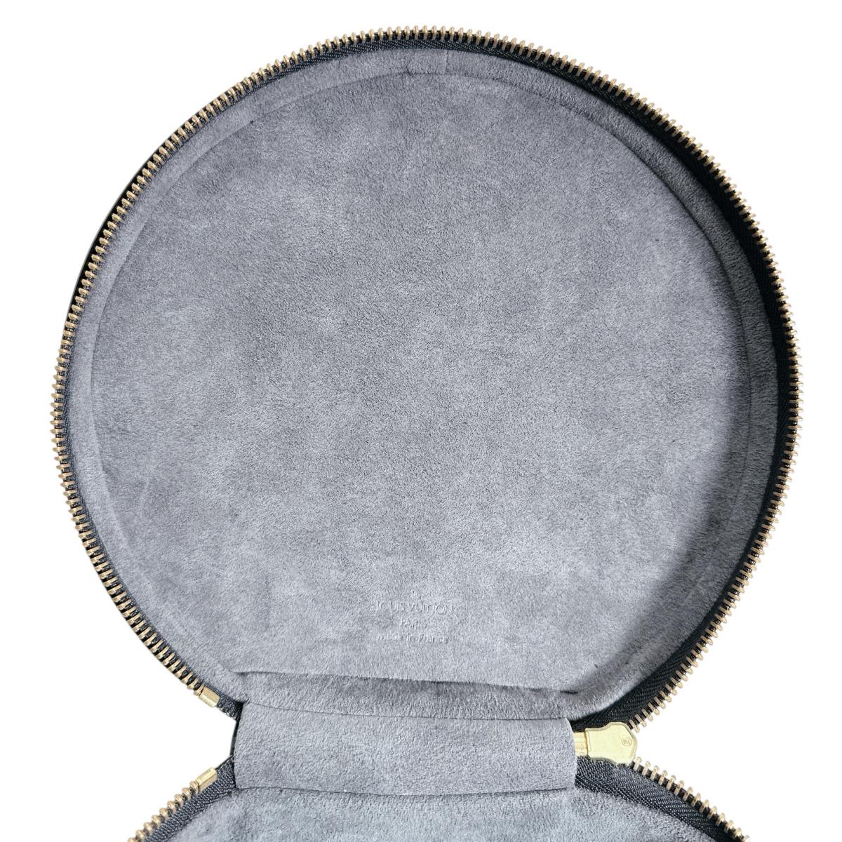 ルイヴィトン LOUIS VUITTON ハンドバッグ
 ハンドバッグ エピ カンヌ エピレザー M48032 ブラック LV
 【SS】
 【中古】