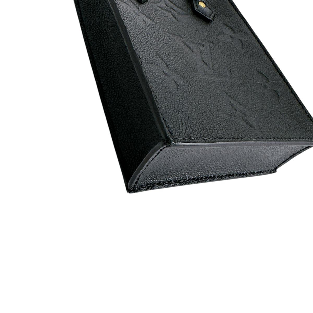 ルイヴィトン LOUIS VUITTON ショルダーバッグ
 ショルダーバッグ モノグラム プティット・サックプラ モノグラムアンプラント M81417 ブラック LV
 【中古】