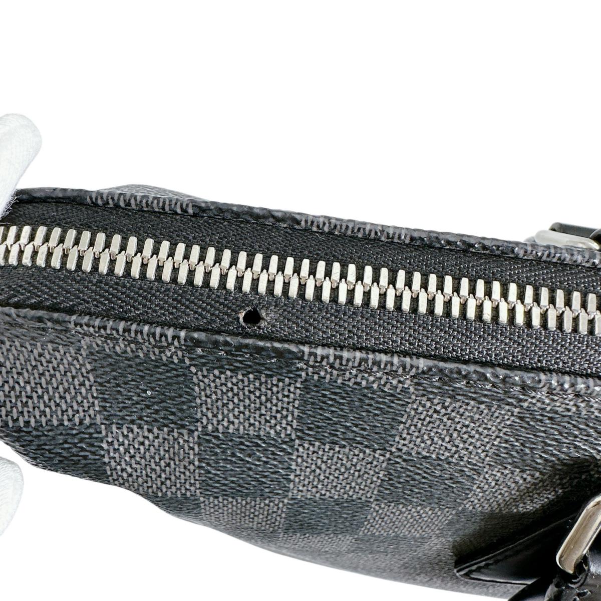 ルイヴィトン LOUIS VUITTON ビジネスバッグ
 ブリーフケース ダミエグラフィット ポルトドキュマンジュール ダミエグラフィットキャンバス N48224 ブラック LV
 【SS】
 【中古】