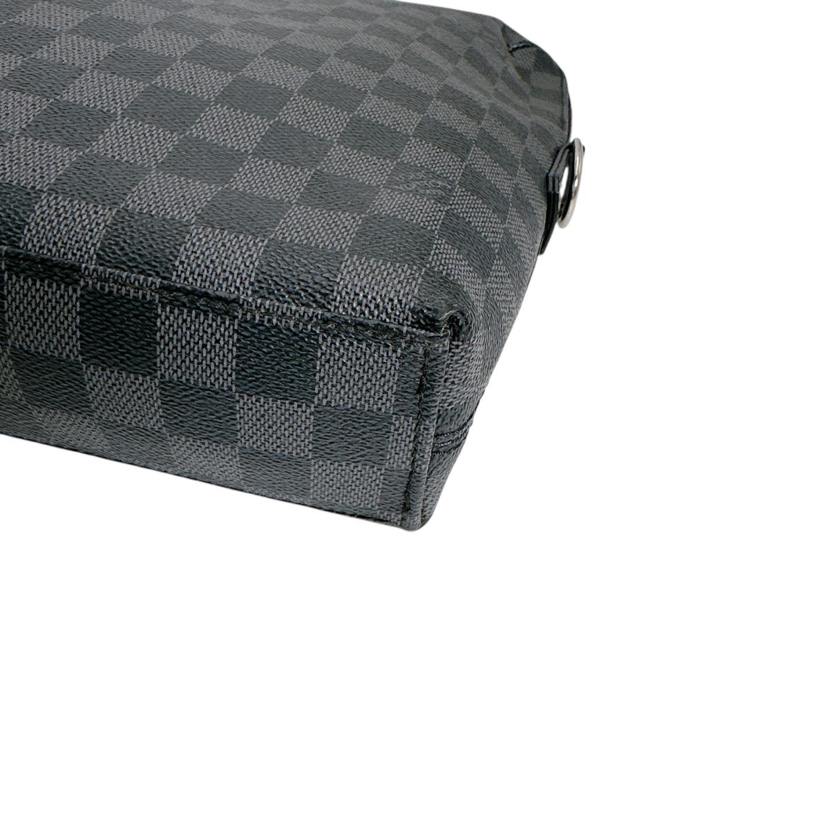 ルイヴィトン LOUIS VUITTON ビジネスバッグ
 ブリーフケース ダミエグラフィット ポルトドキュマンジュール ダミエグラフィットキャンバス N48224 ブラック LV
 【SS】
 【中古】