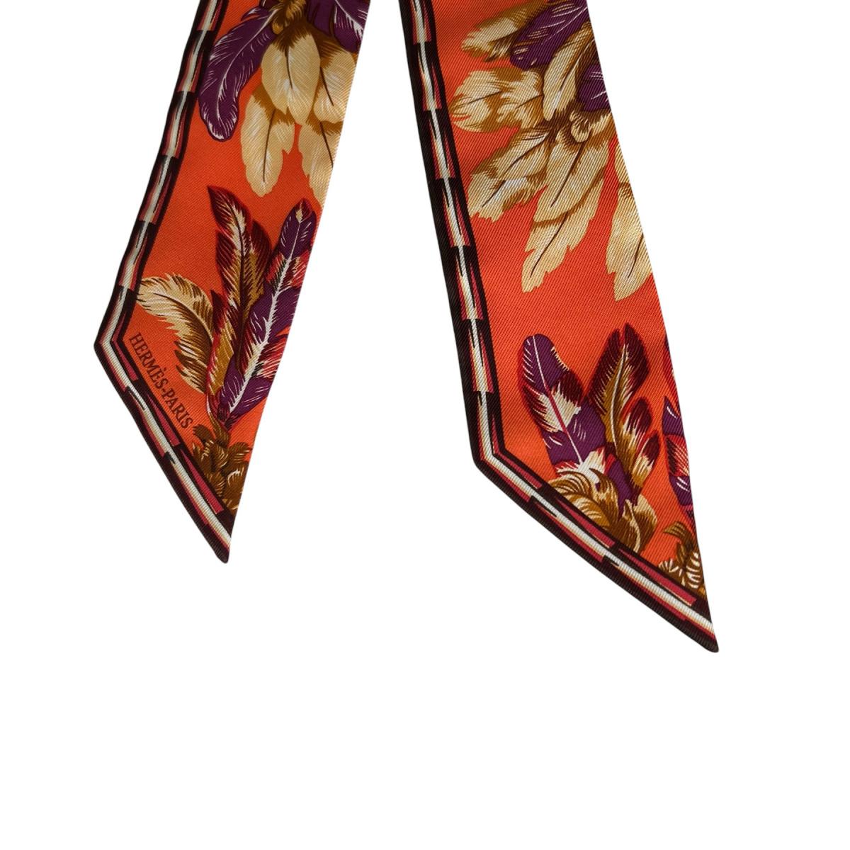 エルメス HERMES スカーフ
 リボンスカーフ 羽根 ツイリー シルク オレンジ 【SS】
 【中古】