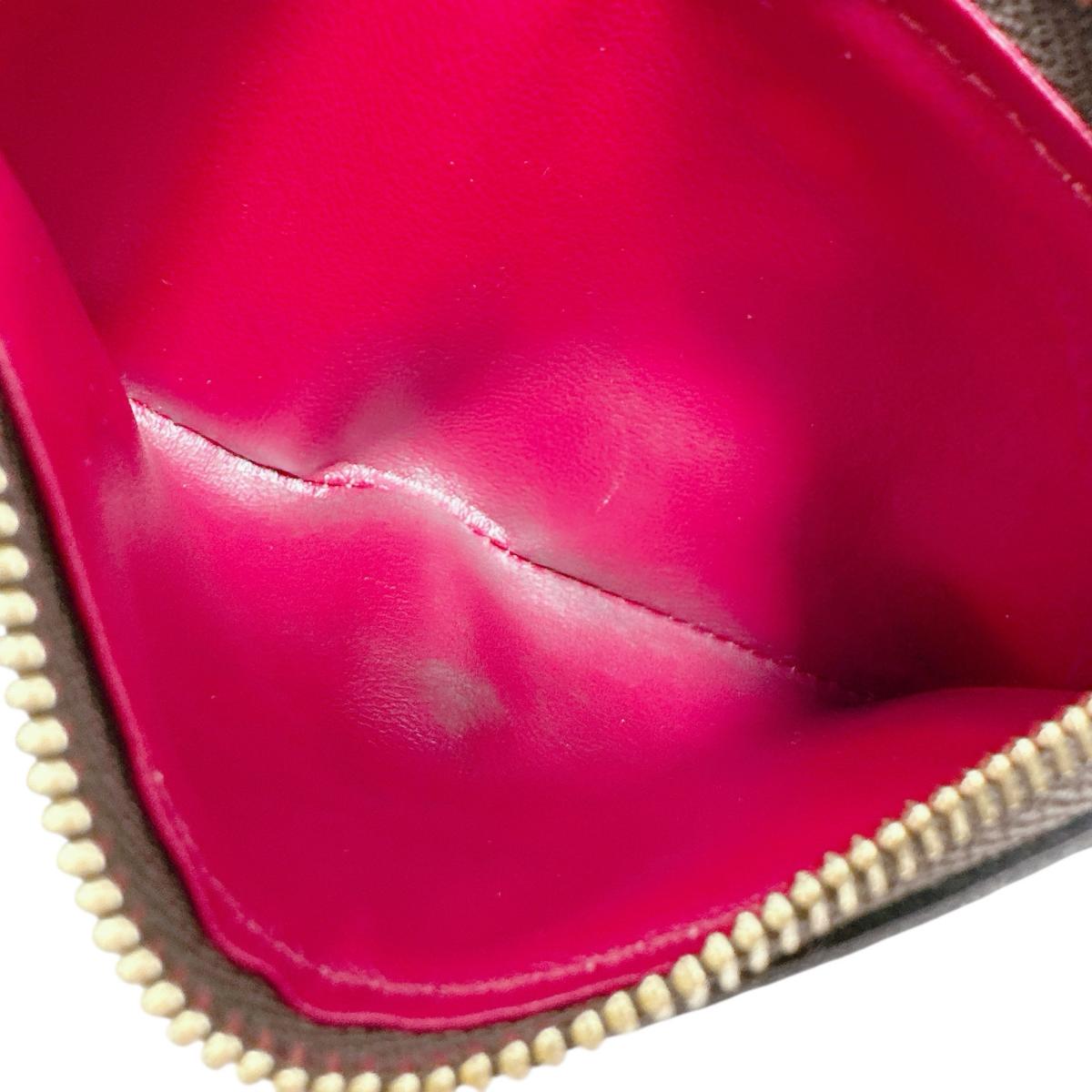 ルイヴィトン LOUIS VUITTON 二つ折り財布
 二つ折り財布 モノグラムリバース ポルトフォイユ・ヴィクトリーヌ モノグラムキャンバス M81557 ブラウン LV
 【SS】
 【中古】