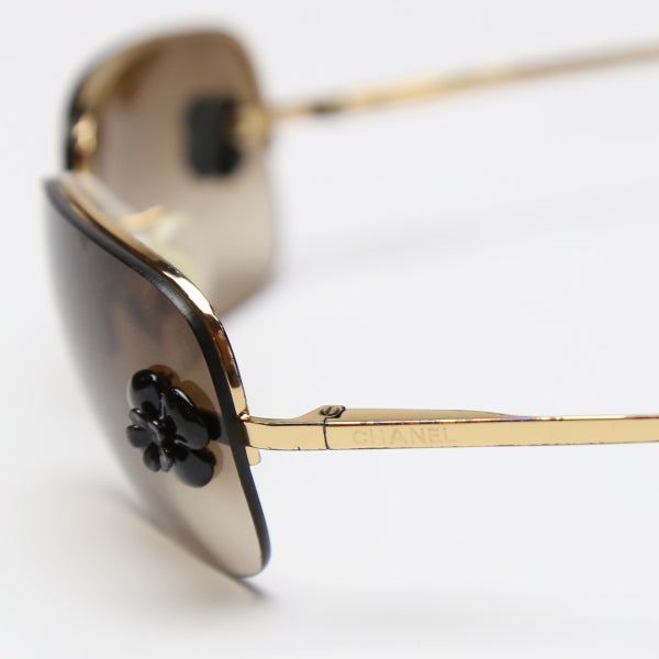 シャネル CHANEL サングラス
 ココマーク サングラス ケース付き CCマーク プラスチック ゴールド ブラウン 【SS】
 【中古】