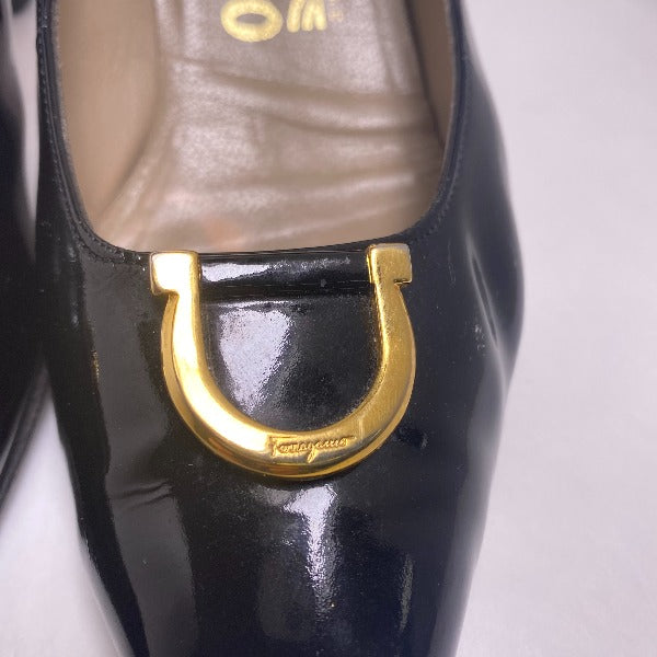 Salvatore Ferragamo Pumps
 Enamel 5 1/2 C Black [SS]
 【second hand】 