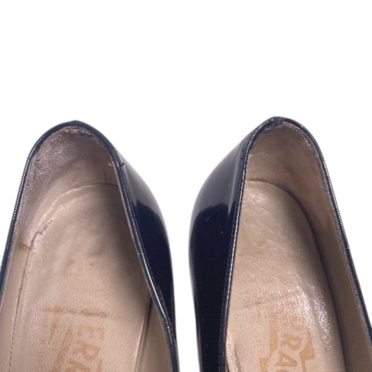 Salvatore Ferragamo Pumps
 Enamel 5 1/2 C Black [SS]
 【second hand】 