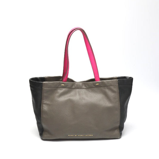 マークバイマークジェイコブス MARC BY MARC JACOBS トートバッグ
 ワッツザ・Tミニトート レザー グレー×ブラック×ピンク 【SS】
 【中古】