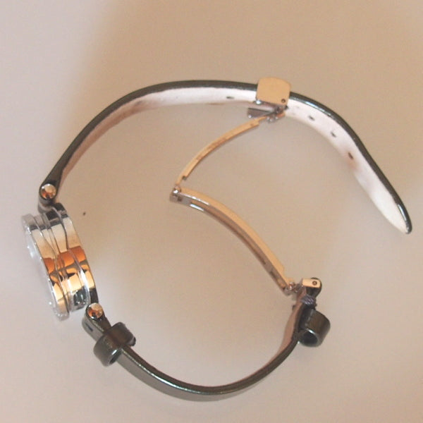 ブルガリ BVLGARI 腕時計
 B.zero1 シェル文字盤 BZ22S MP7358 シルバー 【SS】
 【中古】