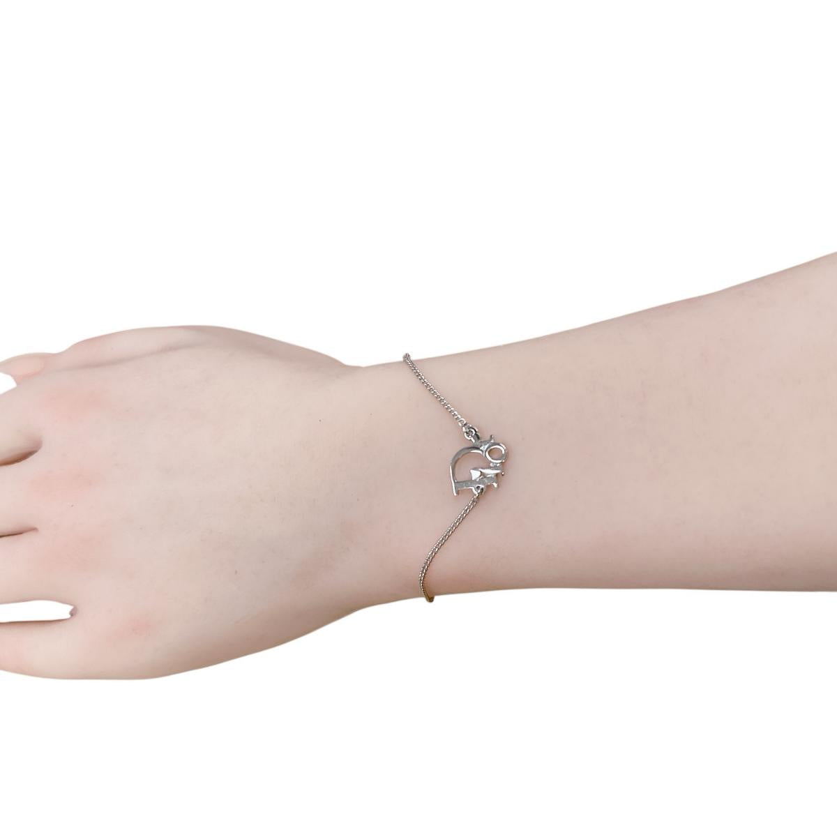ディオール Dior ブレスレット
 バングル ロゴチェーン シルバー シルバー 【SS】
 【中古】