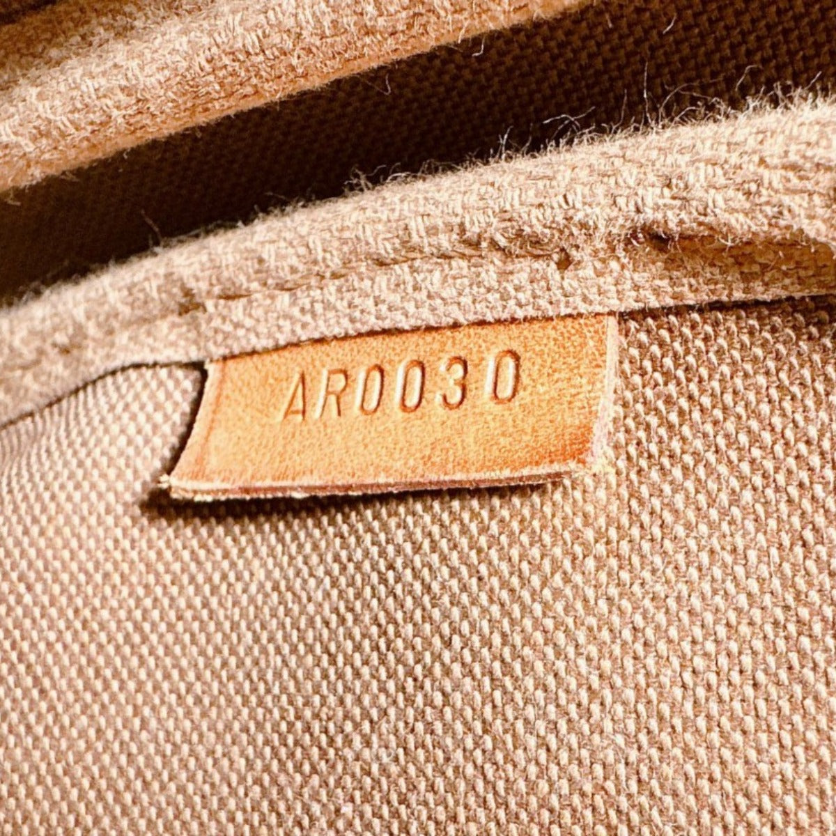 ルイヴィトン LOUIS VUITTON ポーチ
 アクセサリーポーチ モノグラム ポシェット アクセソワール モノグラムキャンバス M51980 ブラウン LV
 【SS】
 【中古】